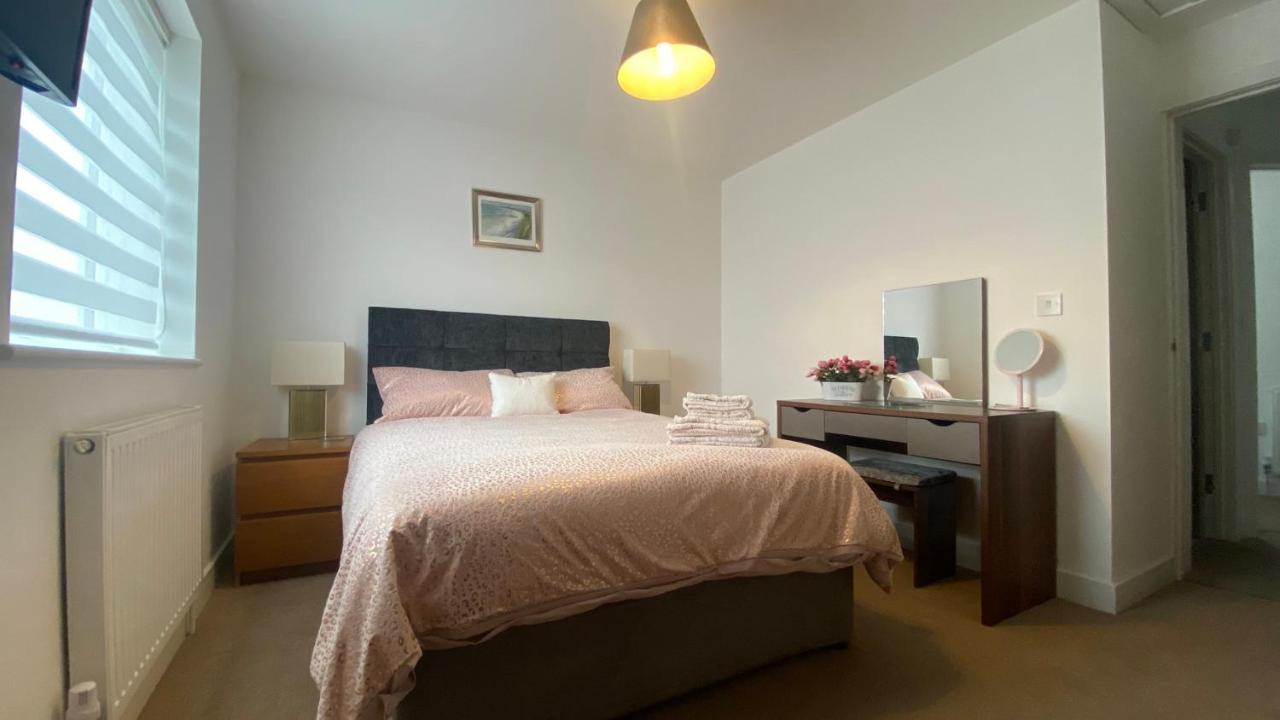 Comfy 2 Bed House Located At Wareham Train Station Villa Exteriör bild