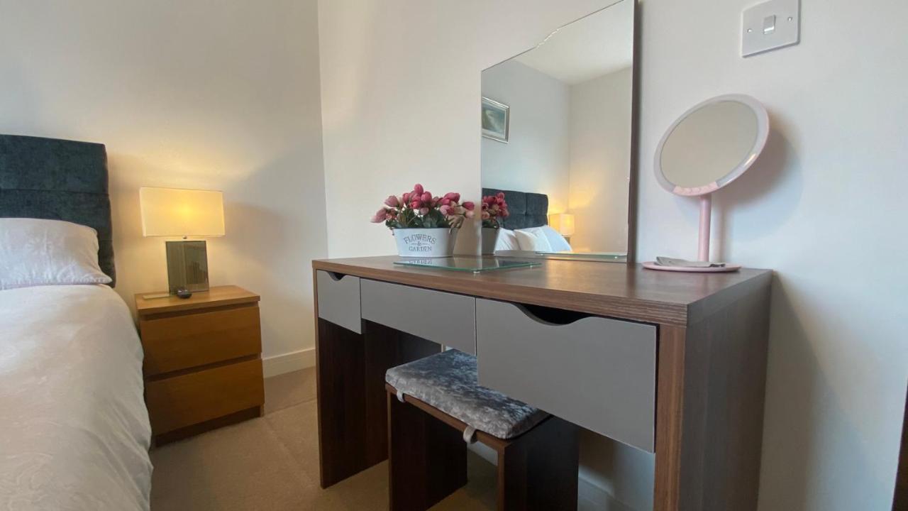 Comfy 2 Bed House Located At Wareham Train Station Villa Exteriör bild
