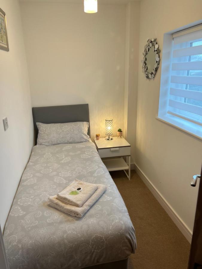 Comfy 2 Bed House Located At Wareham Train Station Villa Exteriör bild